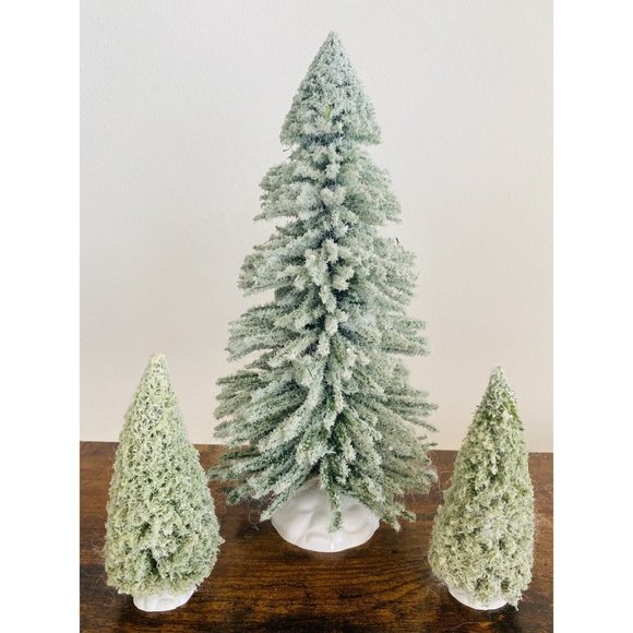 Lemax Light Green Christmas Tree Set of 3 Holiday Village Trees - Picture 1 of 2